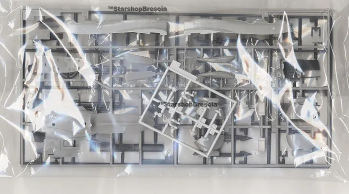 LAST EXILE - 1/72 Vanship with Torpedo Model Kit