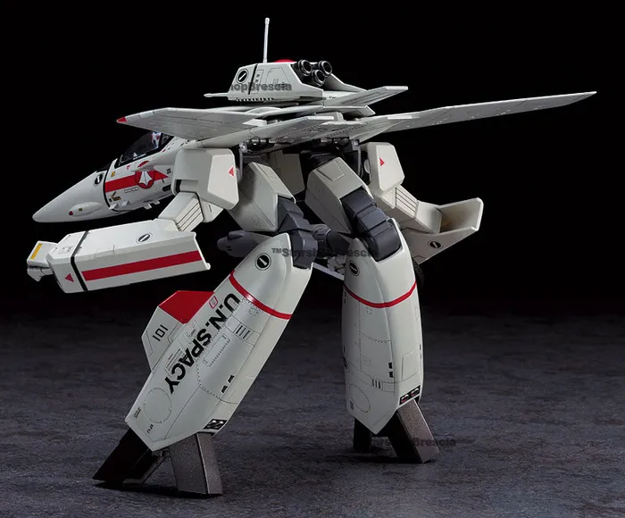 MACROSS - 1/72 VF-1J/A Gerwalk Valkyrie Model Kit