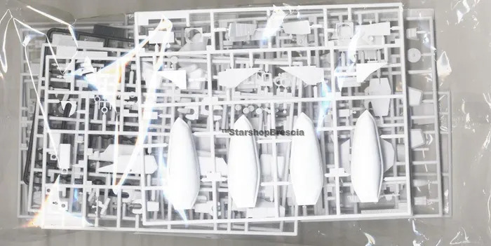 MACROSS - 1/72 VF-1J/A Gerwalk Valkyrie Model Kit