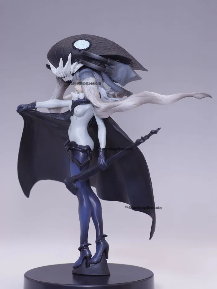 KANTAI COLLECTION - KAN COLLE - Aircraft Carrier Wo-Class Premium Pvc Figure