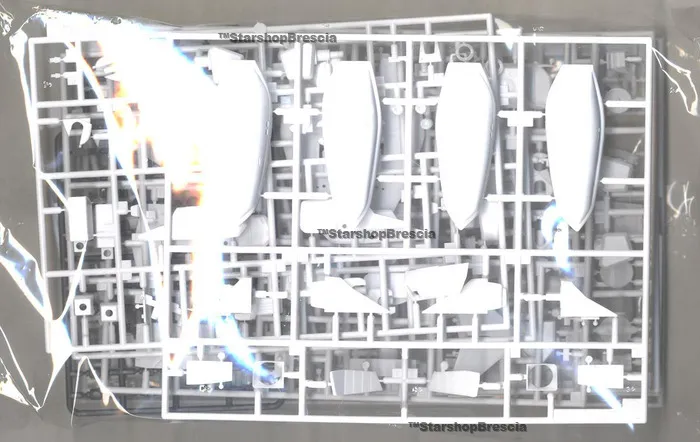 MACROSS - 1/72 VF-1S/A Strike Super Gerwalk Valkyrie Model Kit