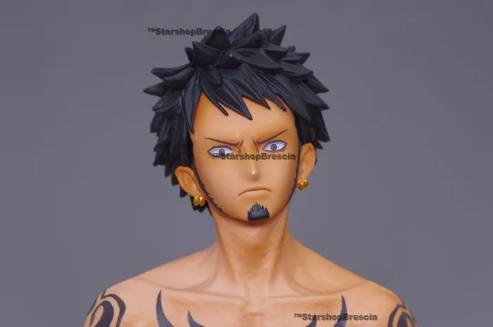 ONE PIECE - King Of Artist Trafalgar Law Pvc Figure