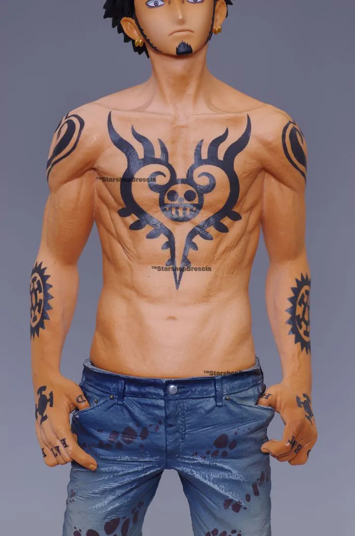 ONE PIECE - King Of Artist Trafalgar Law Pvc Figure