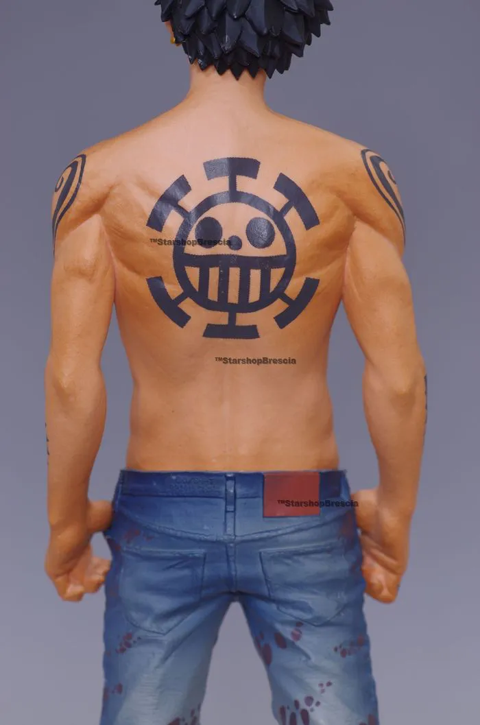 ONE PIECE - King Of Artist Trafalgar Law Pvc Figure