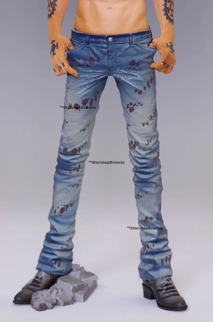 ONE PIECE - King Of Artist Trafalgar Law Pvc Figure