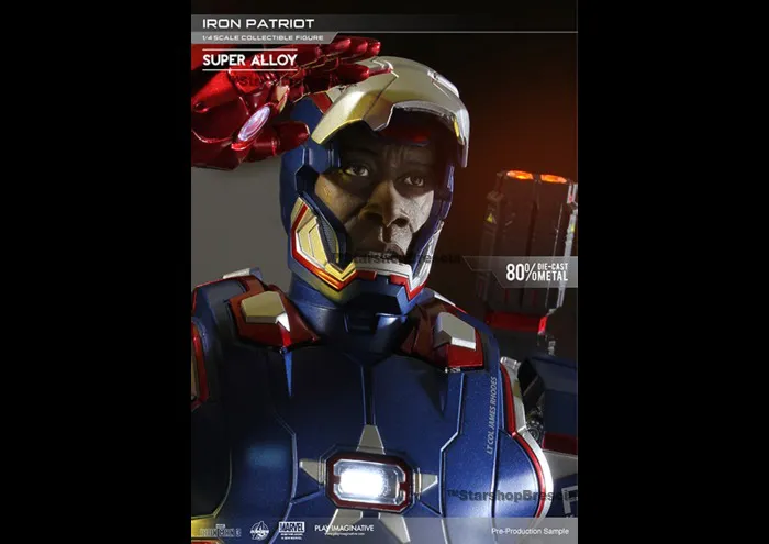 IRON MAN 3 - Iron Patriot 1/4 Super Alloy Action Figure