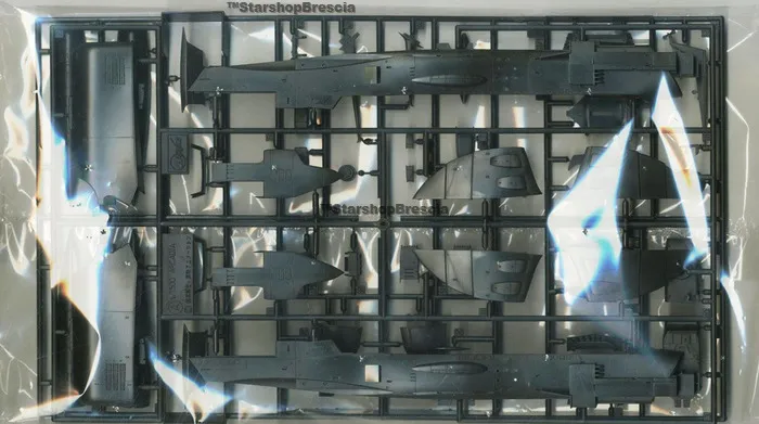 CAPITAN HARLOCK - Captain Harlock 1/1500 Space Pirate Battleship Arcadia 3rd Ship Ver. Attack Enhanced Type Model Kit