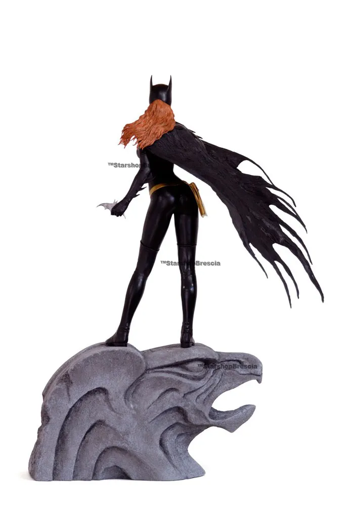 FANTASY FIGURE GALLERY - DC Comics - Batgirl 1/6 Resin Statue Luis Royo