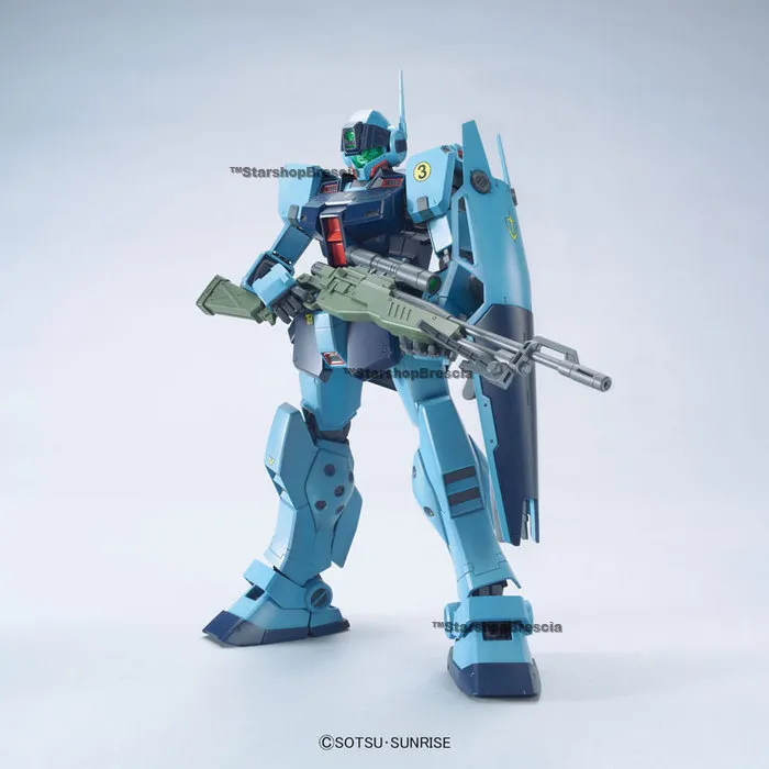 GUNDAM - 1/100 RGM-79SP GM Sniper II Master Grade Model Kit MG