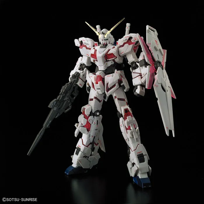 GUNDAM - 1/144 RX-0 Unicorn Real Grade Model Kit RG # 25