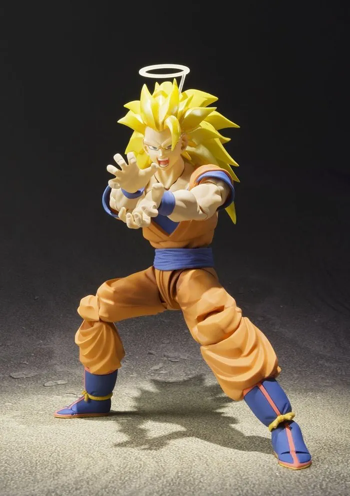 DRAGON BALL - Son Goku Super Saiyan 3 S.H. Figuarts Action Figure