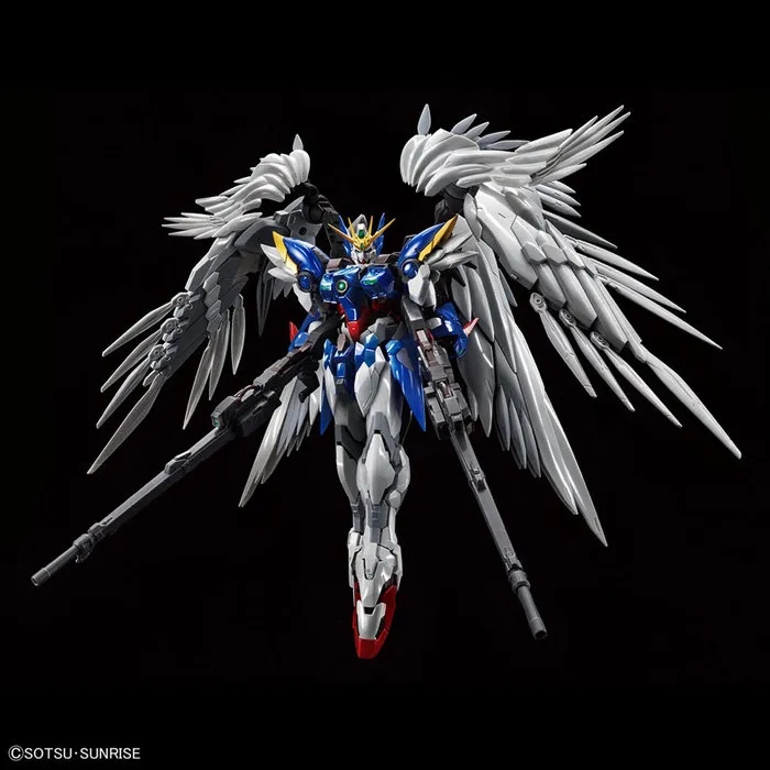 GUNDAM - 1/100 High Resolution Wing Gundam Zero EW Model Kit