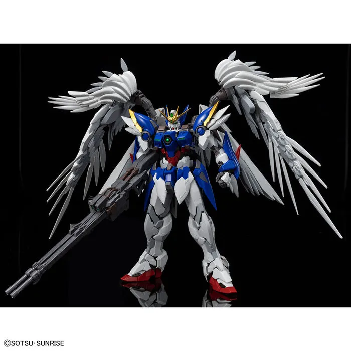 GUNDAM - 1/100 High Resolution Wing Gundam Zero EW Model Kit
