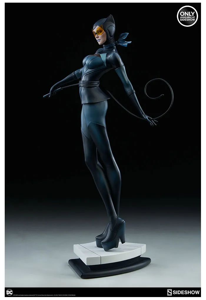 DC COMICS - Catwoman Stanley Artgerm Lau Ver. Polystone Statue Sideshow Exclusive