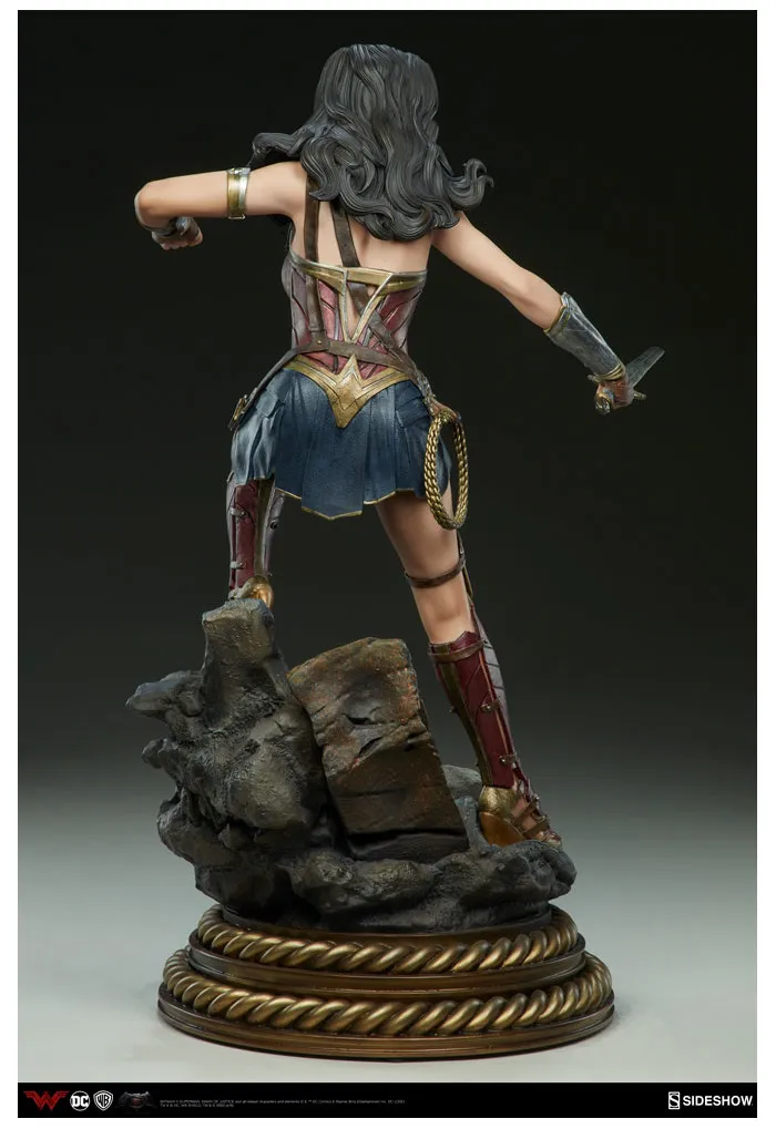BATMAN VS SUPERMAN - Dawn of Justice - Wonder Woman Premium Format Figure 1/4 Statue