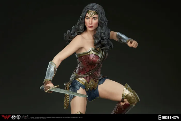 BATMAN VS SUPERMAN - Dawn of Justice - Wonder Woman Premium Format Figure 1/4 Statue