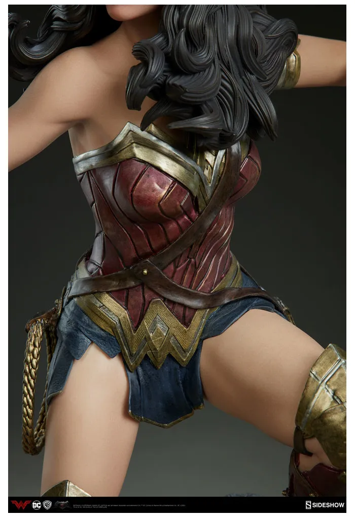 BATMAN VS SUPERMAN - Dawn of Justice - Wonder Woman Premium Format Figure 1/4 Statue
