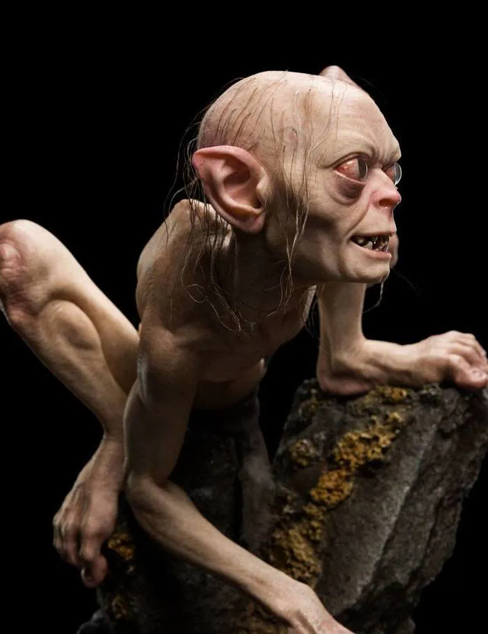 LORD OF THE RINGS - Gollum 1/3 Masters Collection Statue