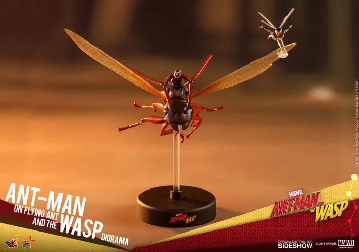 MARVEL - Ant-Man on Flying Ant and the Wasp Diorama MMS Compact Series Figure