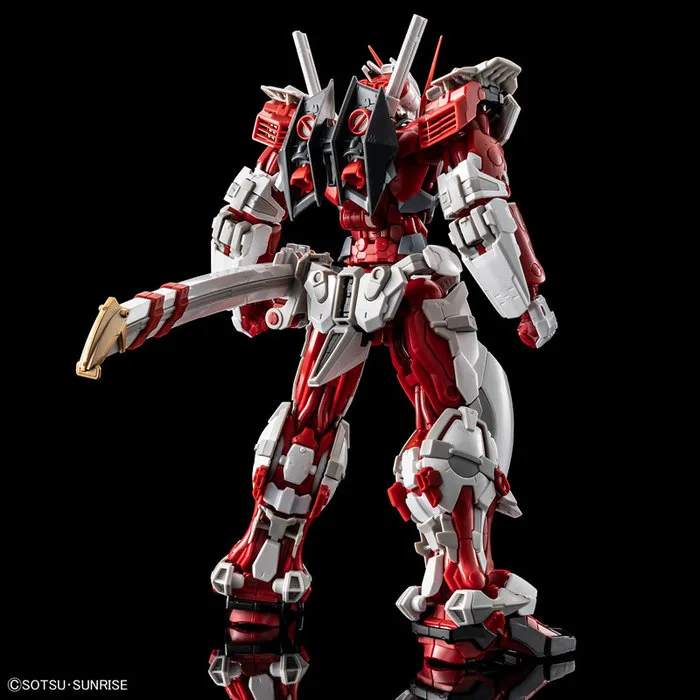 GUNDAM - 1/100 High Resolution Astray Red Frame Model Kit