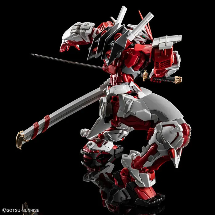 GUNDAM - 1/100 High Resolution Astray Red Frame Model Kit