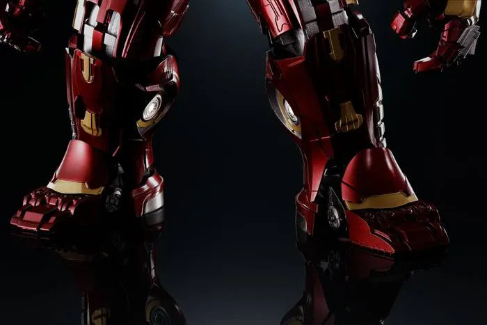 MARVEL - Avengers Infinity - Hulkbuster Mark 2 Chogokin X S.H. Figuarts Action Figure