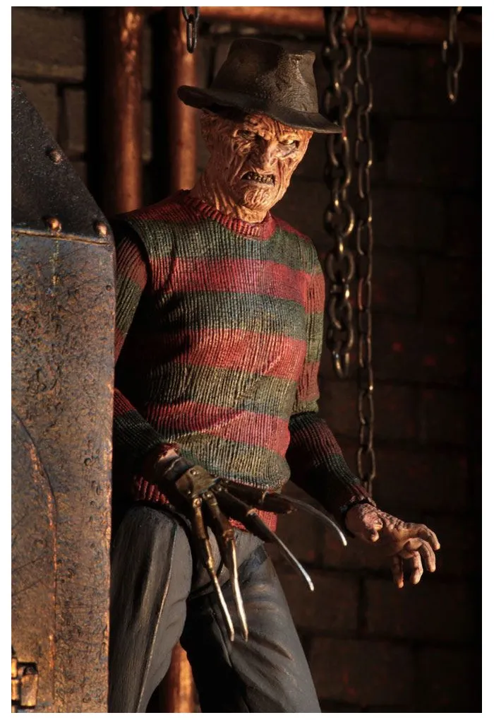 NIGHTMARE on Elm Street 2 - Ultimate Freddy Krueger Action Figure