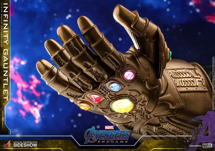 MARVEL - Avengers Endgame - Thanos Infinity Gauntlet 1/4 Replica