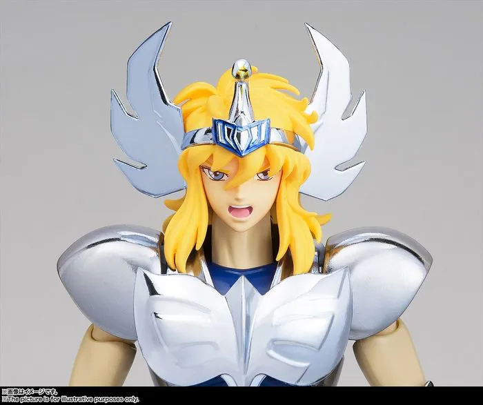 SAINT SEIYA - Myth Cloth Cygnus Hyoga / Crystal Cigno V1 Revival Ver.
