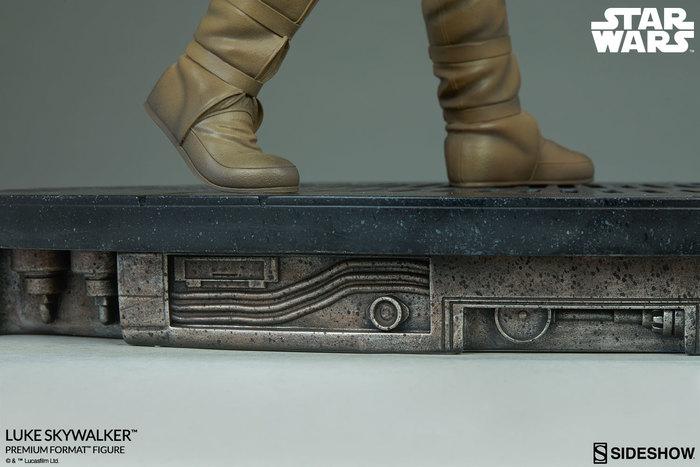 STAR WARS - Episode V - Luke Skywalker Premium Format Figure 1/4 Statue