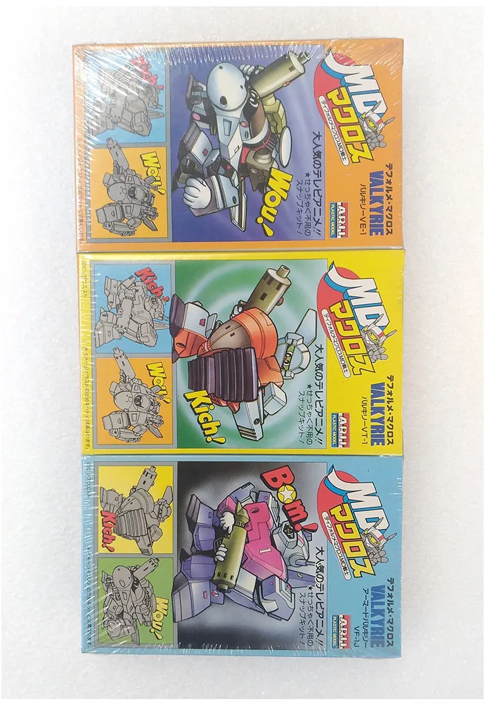 MACROSS - Valkyrie Model Kit Set of 6