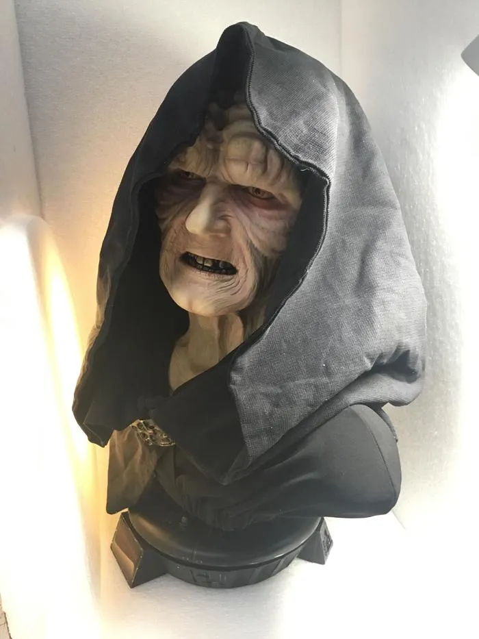 STAR WARS - Palpatine Life-Size 1/1 Bust