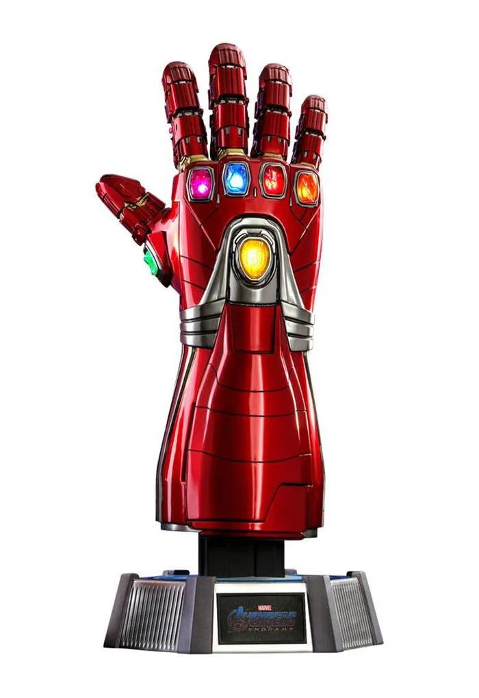 MARVEL - Avengers Endgame - Nano Gauntlet Gauntlet 1/1 Replica