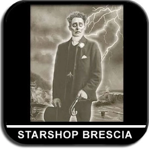 HAUNTED MEMORIES - Changing Portrait Lenticular 13 x 18 cm Uncle Roderick