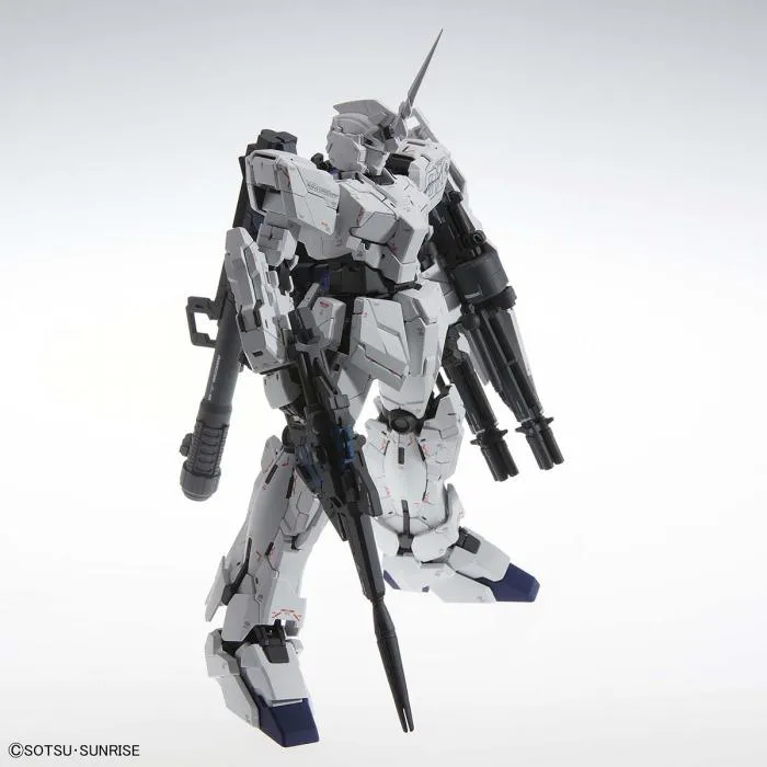 GUNDAM - 1/100 Unicorn Ver. Ka Master Grade Extreme Model Kit MGEX