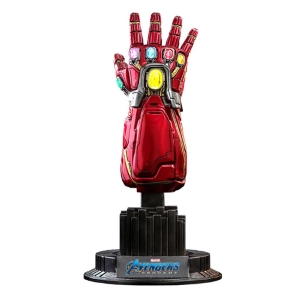 MARVEL - Avengers Endgame - Nano Gauntlet Gauntlet 1/4 Replica