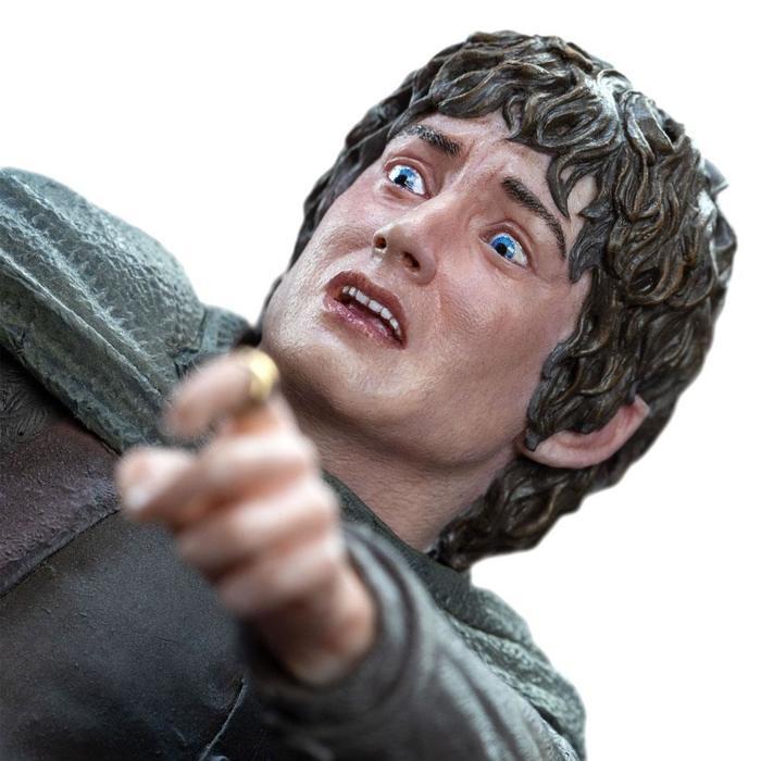 LORD OF THE RINGS - The Witch King & Frodo at Weathertop 1/6 Polystone Statue