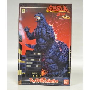 GODZILLA - The Tokusatsu Collection - Godzilla Vs Mothra Model Kit