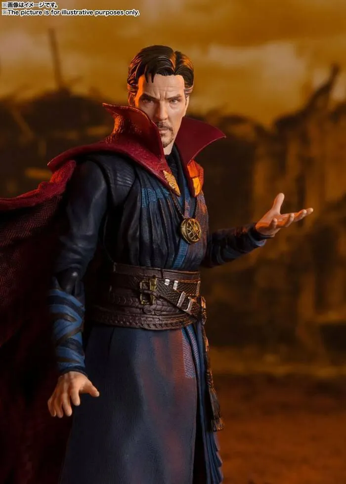 MARVEL - Avengers Infinity - Doctor Strange Battle on Titan Edition S.H. Figuarts Action Figure - Damaged Box