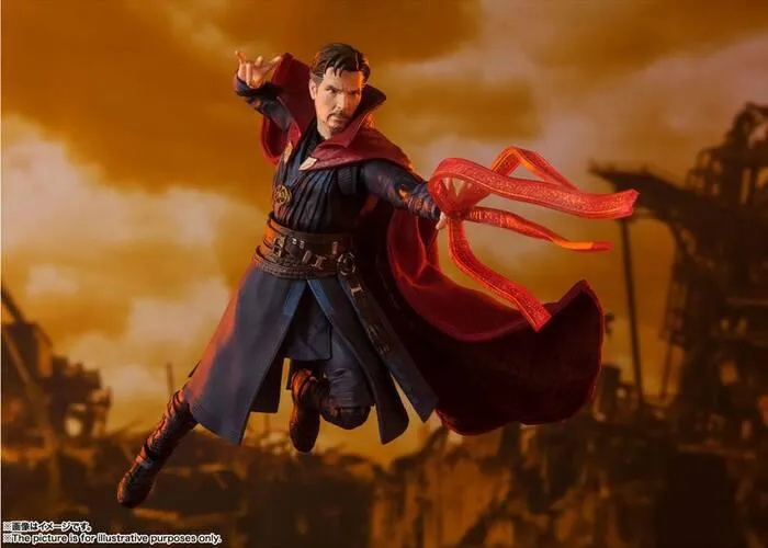 MARVEL - Avengers Infinity - Doctor Strange Battle on Titan Edition S.H. Figuarts Action Figure - Damaged Box