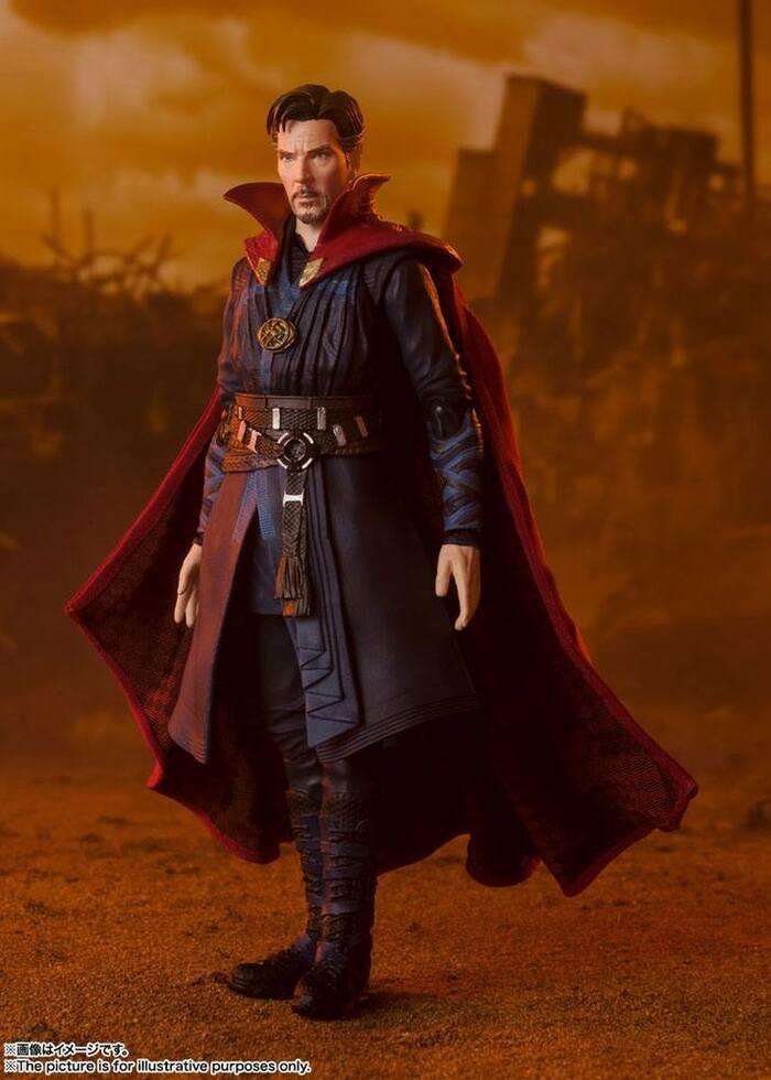 MARVEL - Avengers Infinity - Doctor Strange Battle on Titan Edition S.H. Figuarts Action Figure - Damaged Box