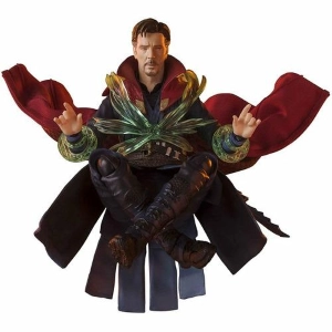 MARVEL - Avengers Infinity - Doctor Strange Battle on Titan Edition S.H. Figuarts Action Figure - Damaged Box