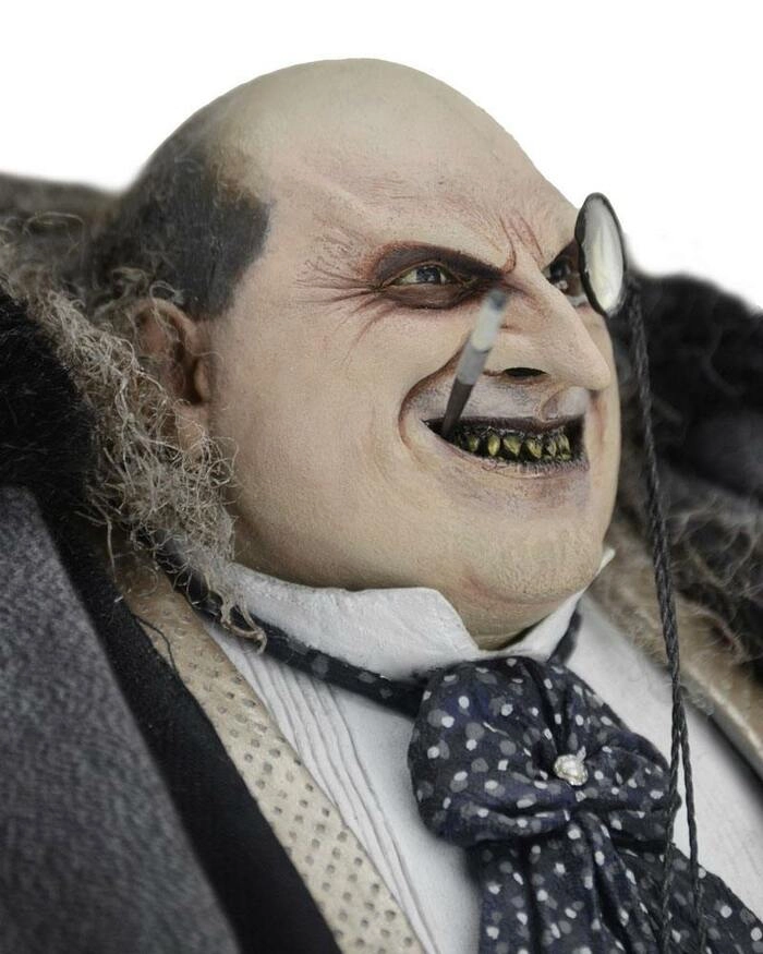 BATMAN - Batman Returns - The Penguin Danny DeVito 1/4 Action Figure