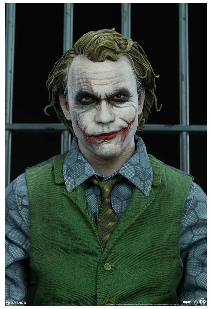 BATMAN - The Dark Knight - The Joker Premium Format Figure 1/4 Statue