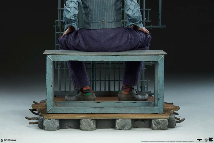 BATMAN - The Dark Knight - The Joker Premium Format Figure 1/4 Statue