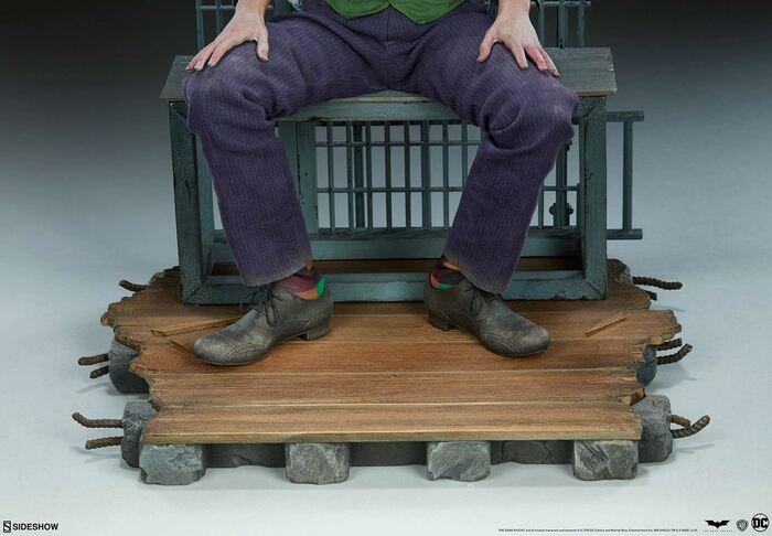 BATMAN - The Dark Knight - The Joker Premium Format Figure 1/4 Statue