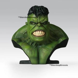 HULK - Green Hulk Legendary Scale Bust