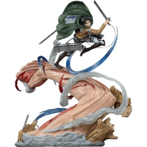 ATTACK ON TITAN - Levi vs Female Titan Statue