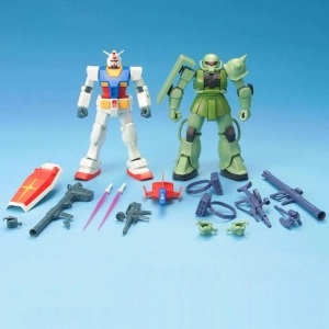 GUNDAM - 1/144 Gunpla Starter Set RX-78-2 Vs. Zaku II Model Kit HGUC