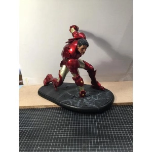 IRON MAN - Comiquette Polystone Statue Sideshow Exclusive - Displayed